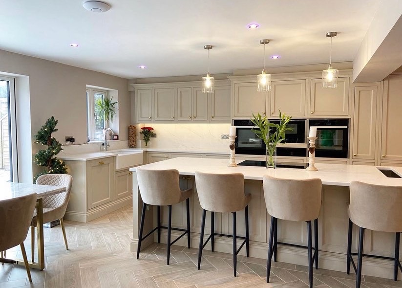 Bright, sleek bespoke kitchen from Tulip Kitchens