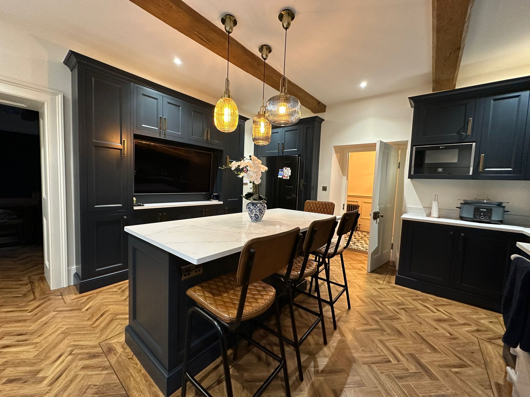 Beautiful bespoke kitchen design in Nottingham